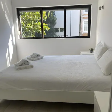 Walk Apartment *
